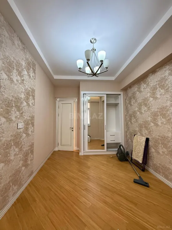 Satılır 3 otaqlı mənzil 90 m²