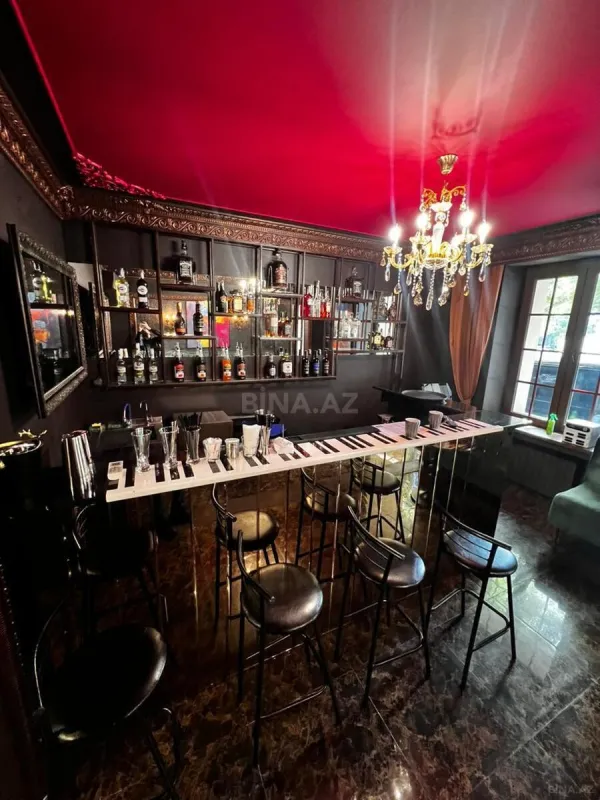 Satılır obyekt 160 m²