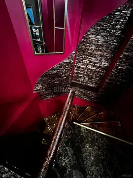 Satılır obyekt 160 m²