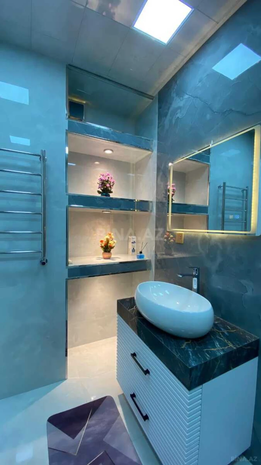 Satılır 3 otaqlı mənzil 105 m²