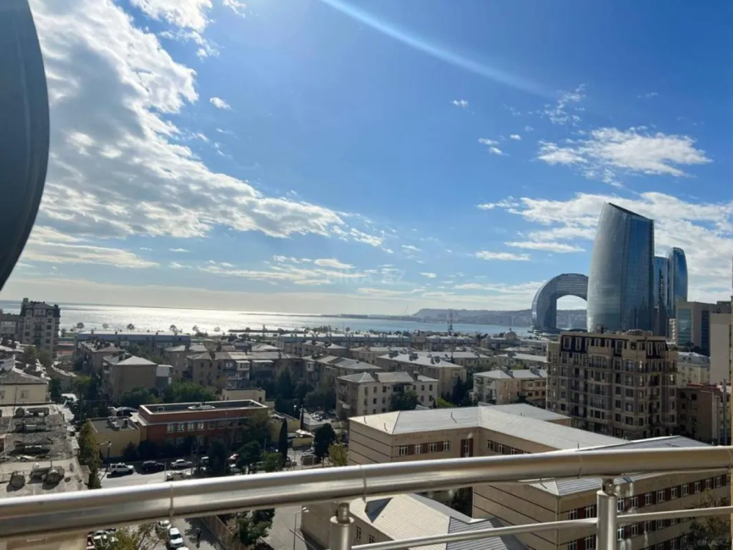 Kirayə verilir 2 otaqlı mənzil 100 m²