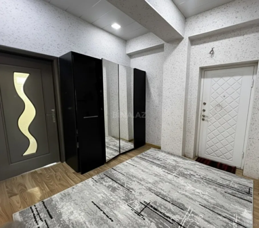 Satılır 3 otaqlı mənzil 100 m²