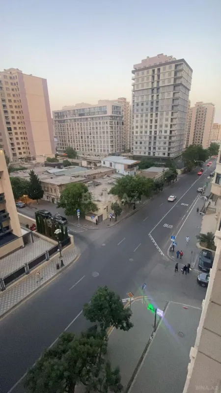 Satılır 1 otaqlı mənzil 38 m²