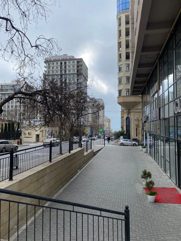 Satılır 1 otaqlı mənzil 38 m²