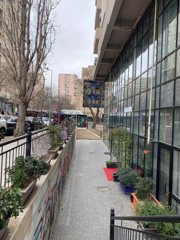 Satılır 1 otaqlı mənzil 38 m²