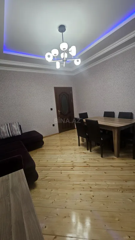 Satılır 2 otaqlı mənzil 55 m²