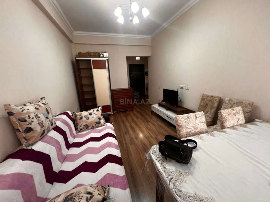 Kirayə verilir 2 otaqlı mənzil 50 m²