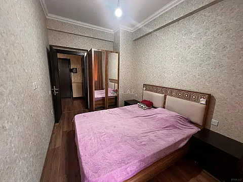 Kirayə verilir 2 otaqlı mənzil 50 m²