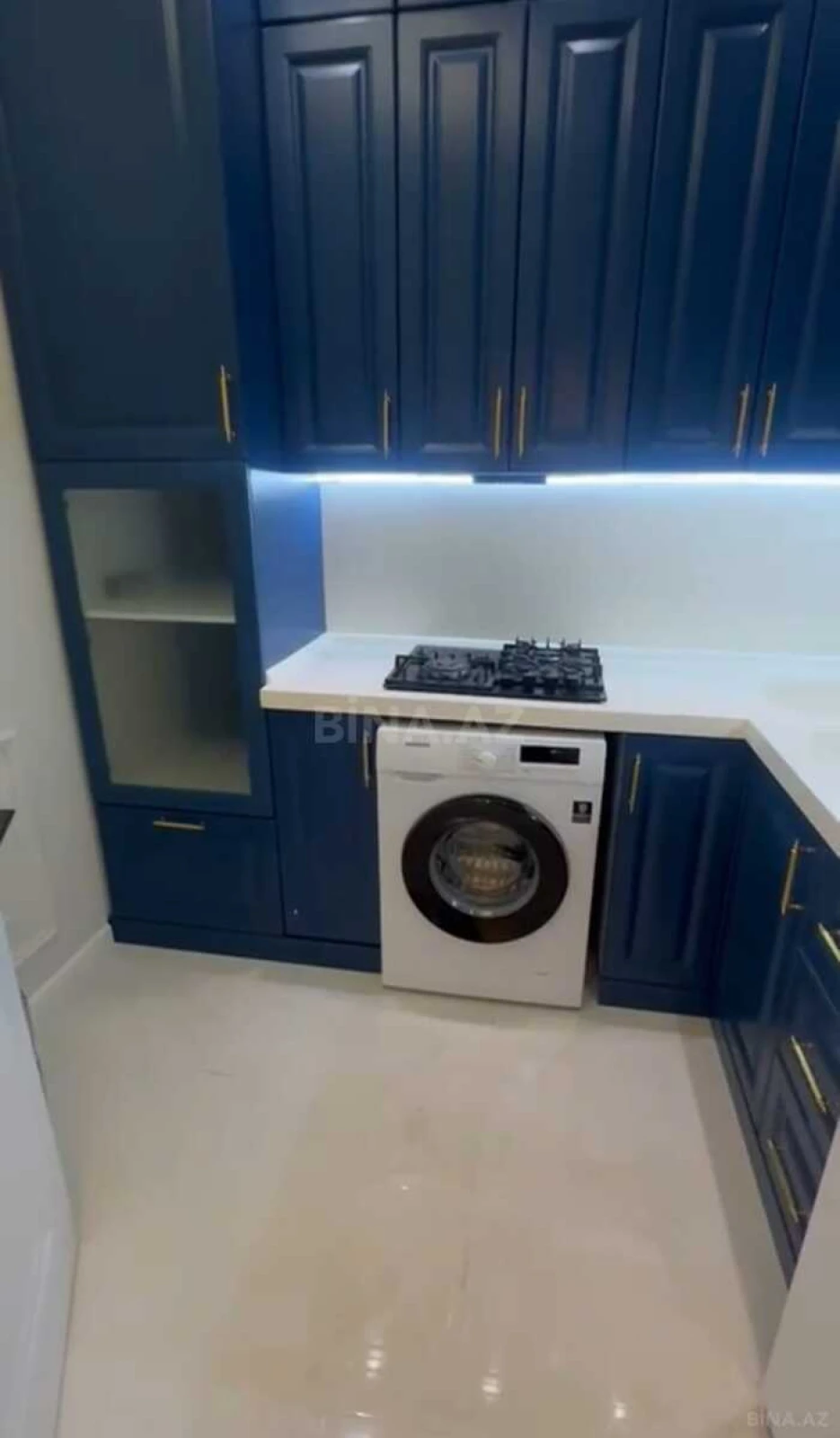Kirayə verilir 2 otaqlı mənzil 62 m²