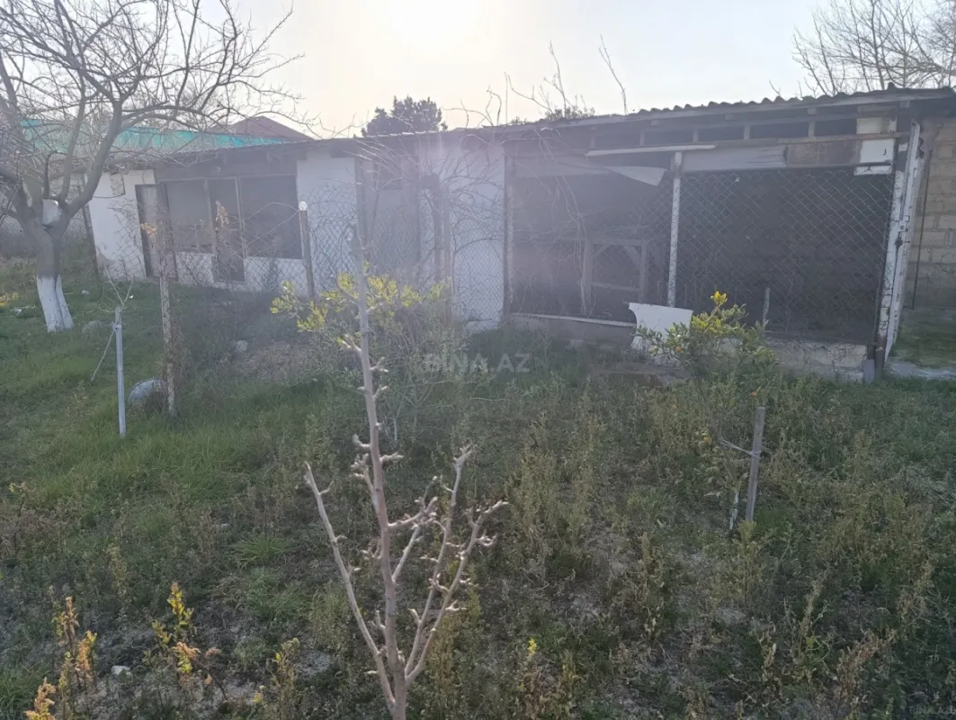 Satılır 4 otaqlı həyət evi 120 m²