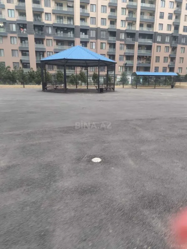 Kirayə verilir 2 otaqlı mənzil 68 m²