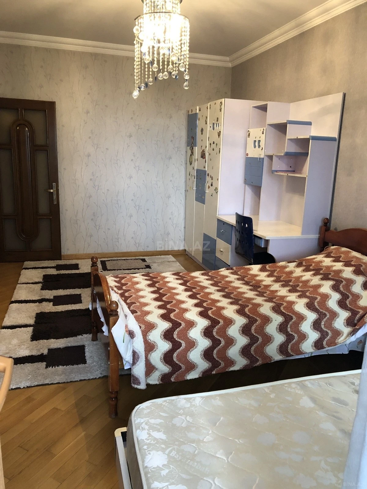 Kirayə verilir 3 otaqlı mənzil 85 m²