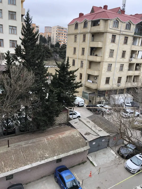 Kirayə verilir 3 otaqlı mənzil 85 m²