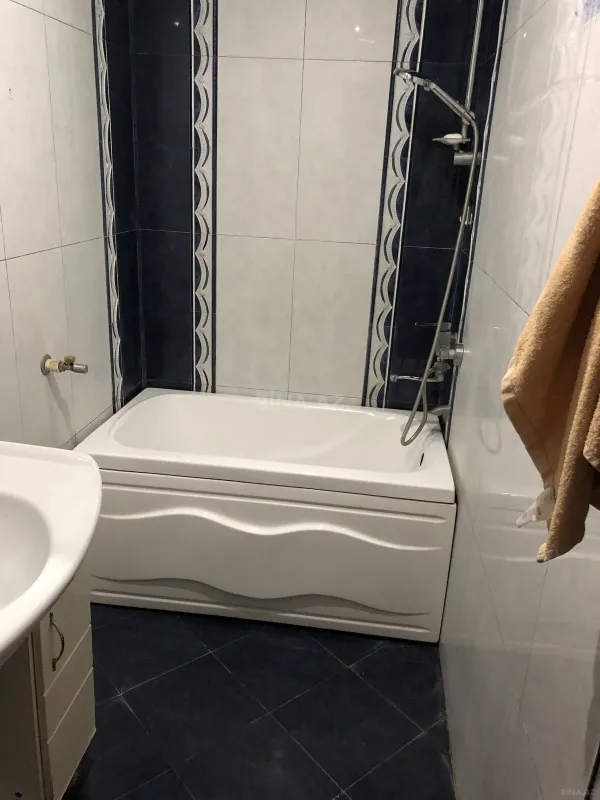 Kirayə verilir 3 otaqlı mənzil 85 m²
