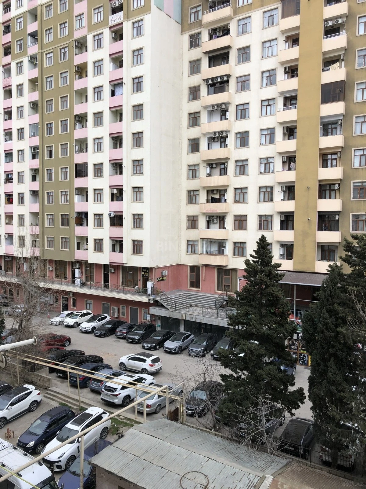 Kirayə verilir 3 otaqlı mənzil 85 m²