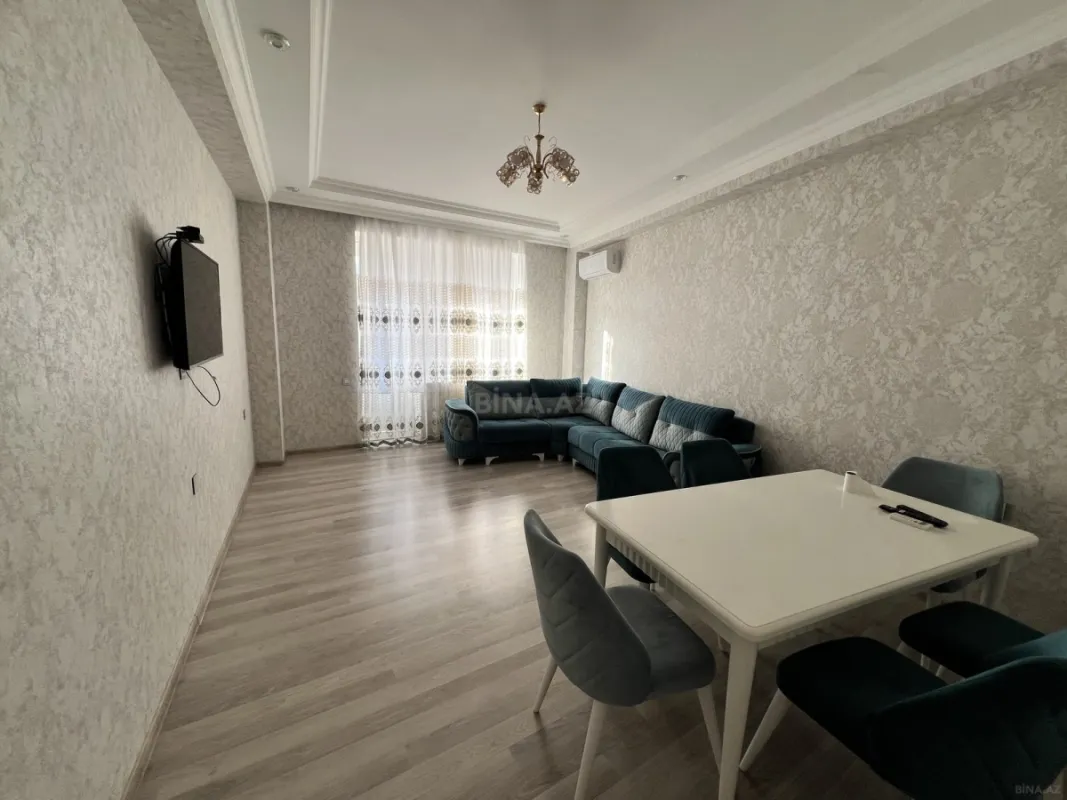 Kirayə verilir 3 otaqlı mənzil 120 m²