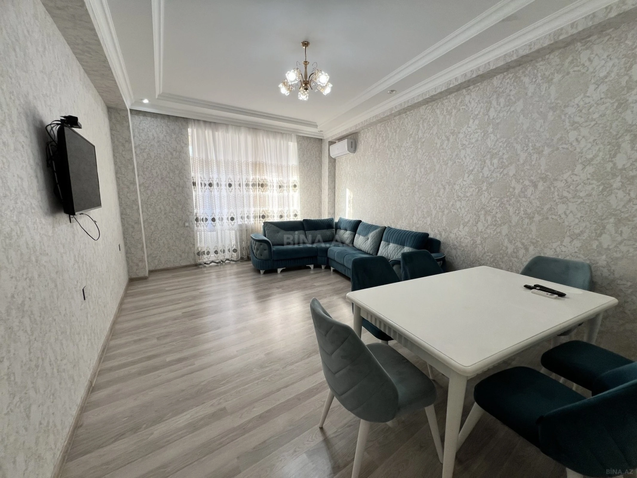 Kirayə verilir 3 otaqlı mənzil 120 m²