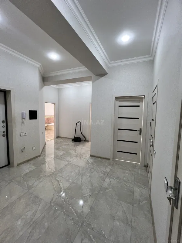 Kirayə verilir 3 otaqlı mənzil 120 m²