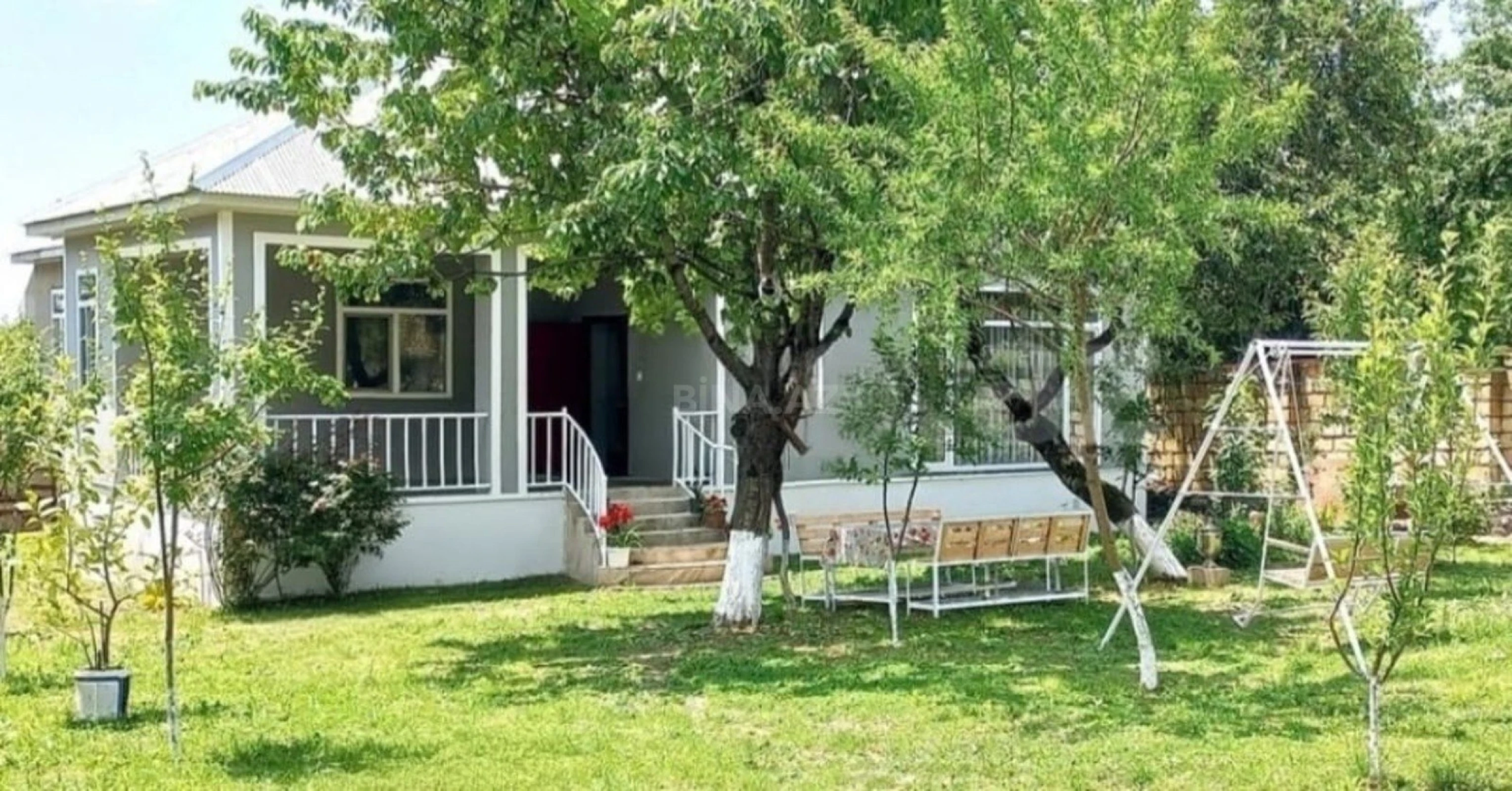 Kirayə verilir 3 otaqlı həyət evi 100 m²