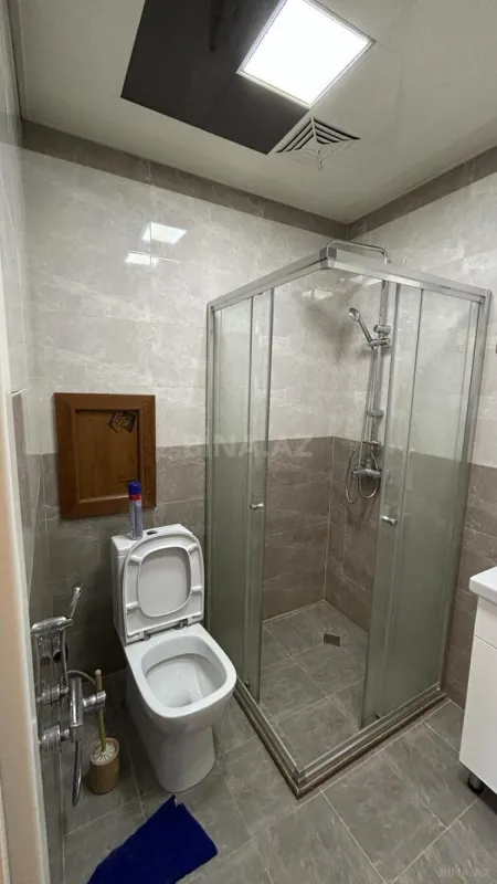 Kirayə verilir 2 otaqlı mənzil 47 m²