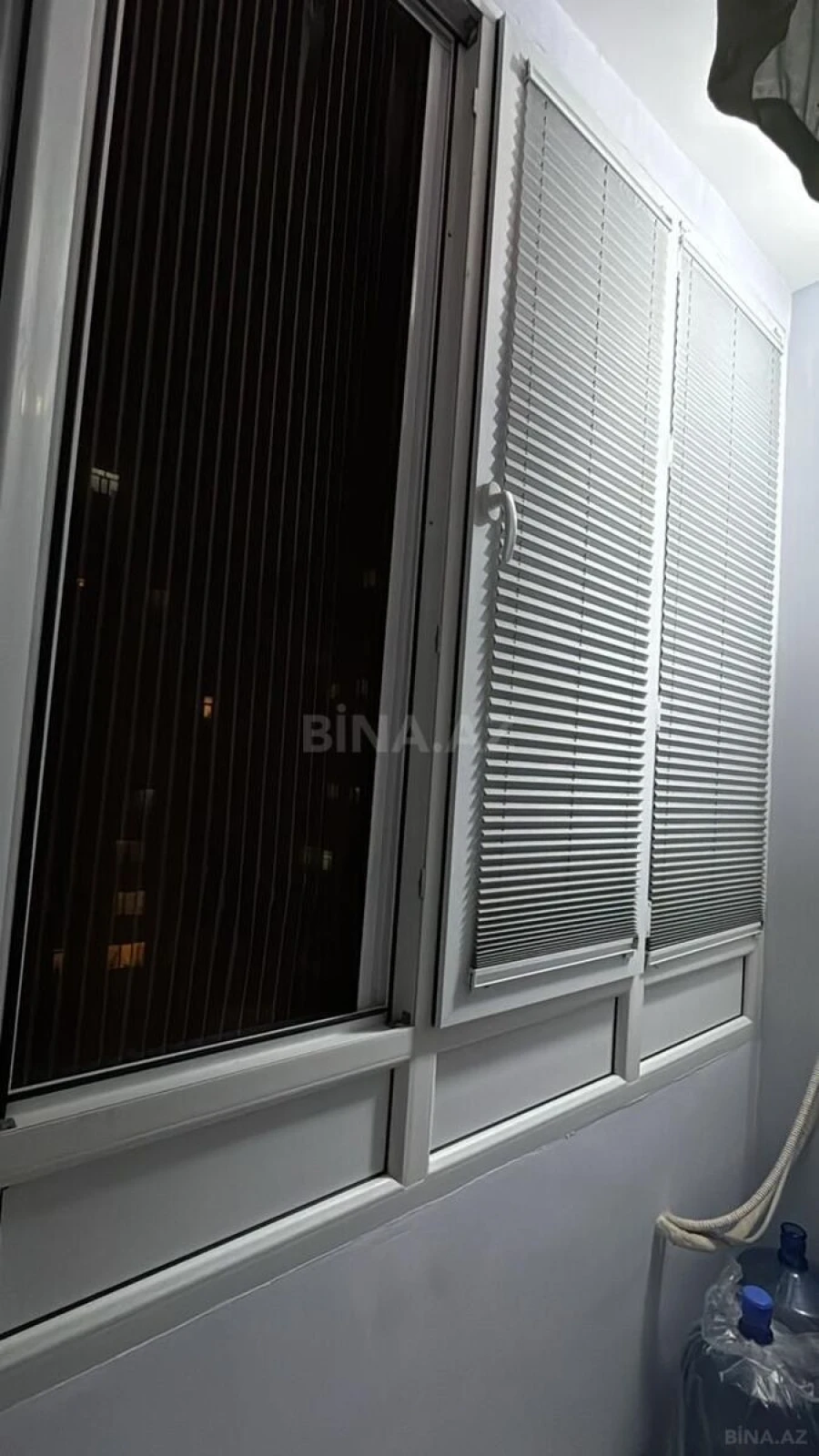 Satılır 2 otaqlı mənzil 57 m²