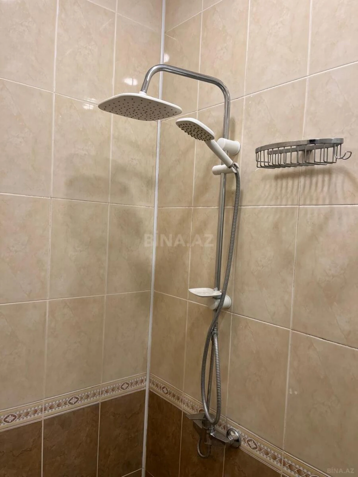 Kirayə verilir 3 otaqlı mənzil 100 m²