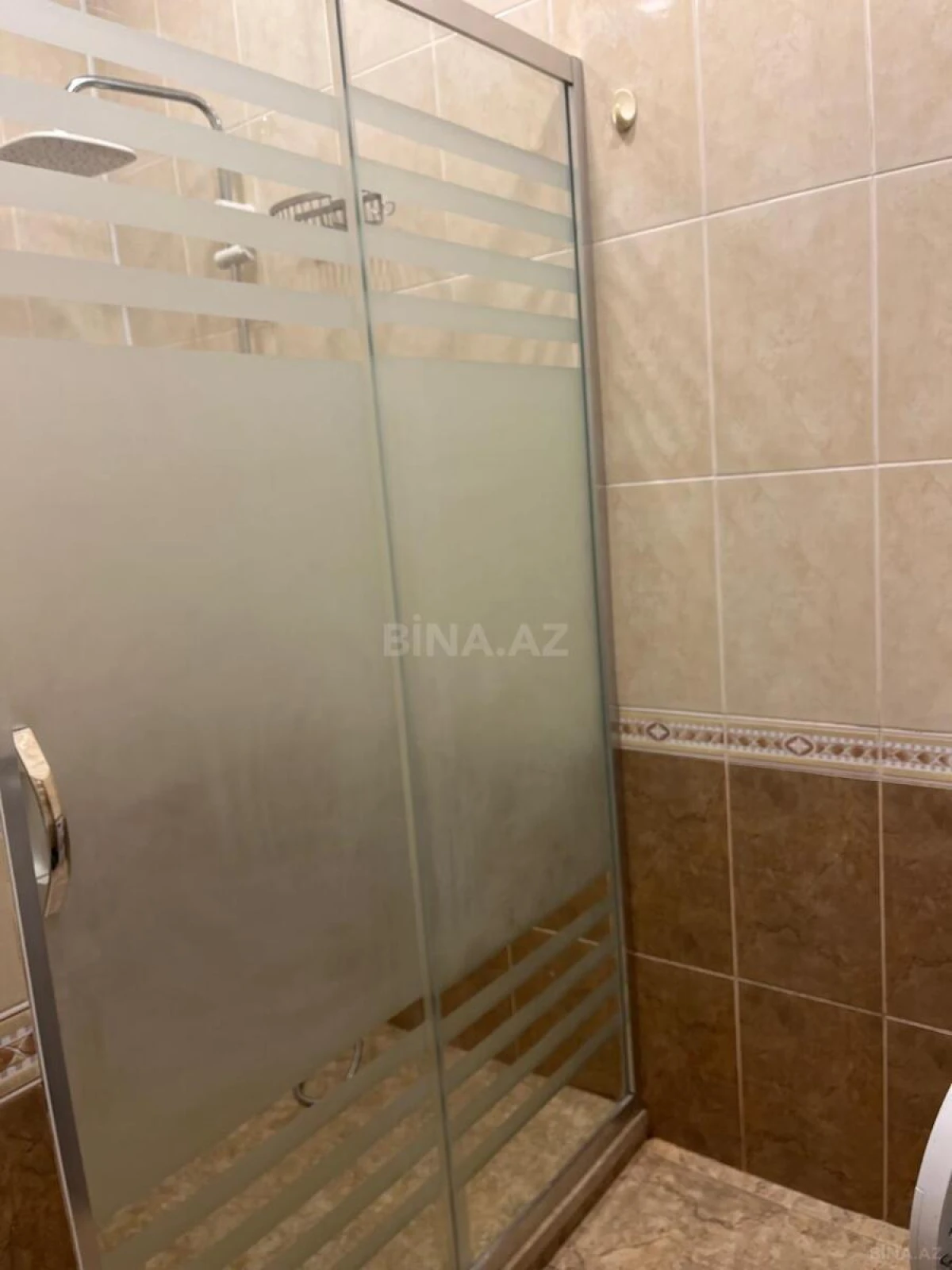 Kirayə verilir 3 otaqlı mənzil 100 m²