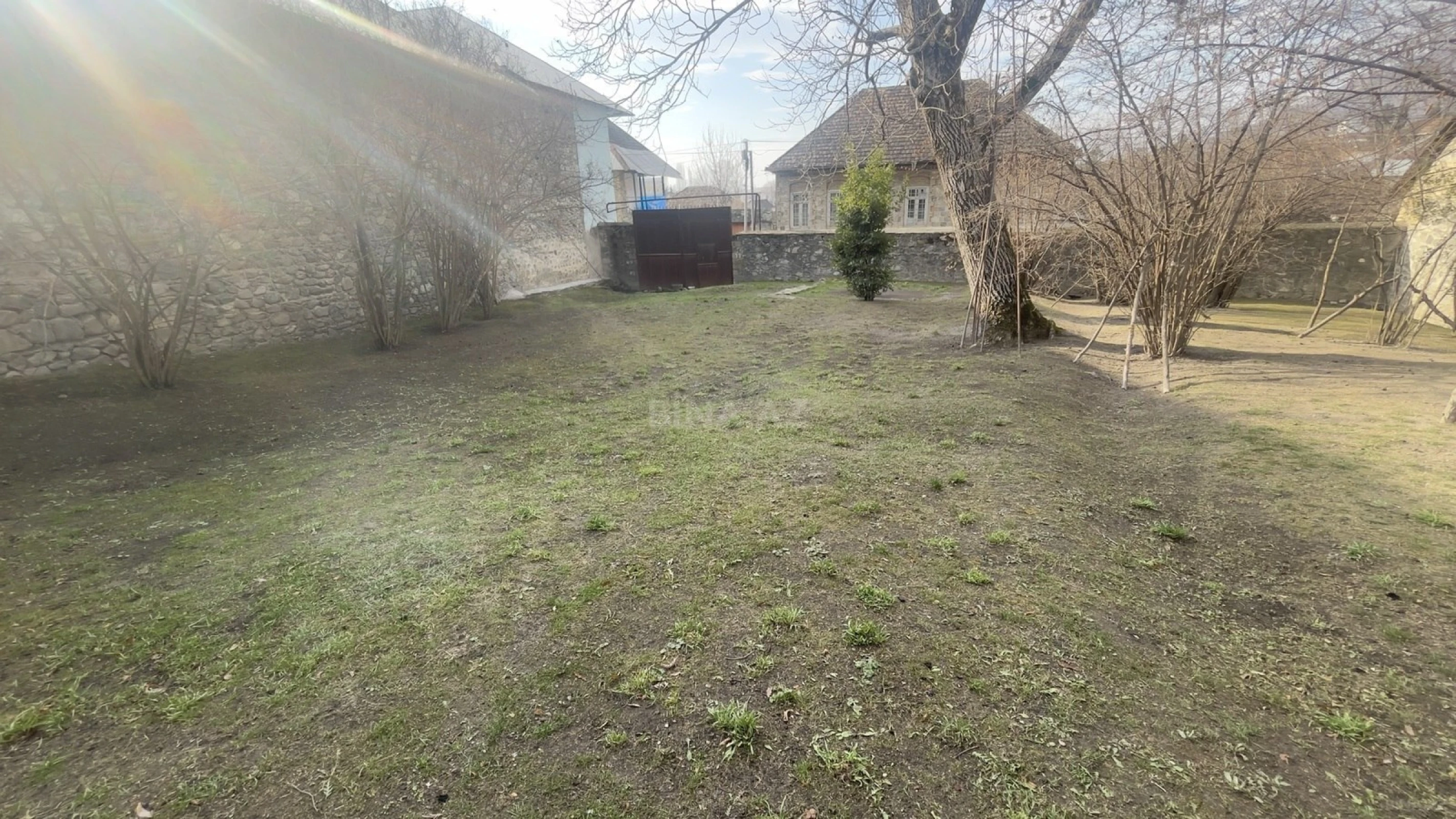 Satılır torpaq sahəsi 8 m²