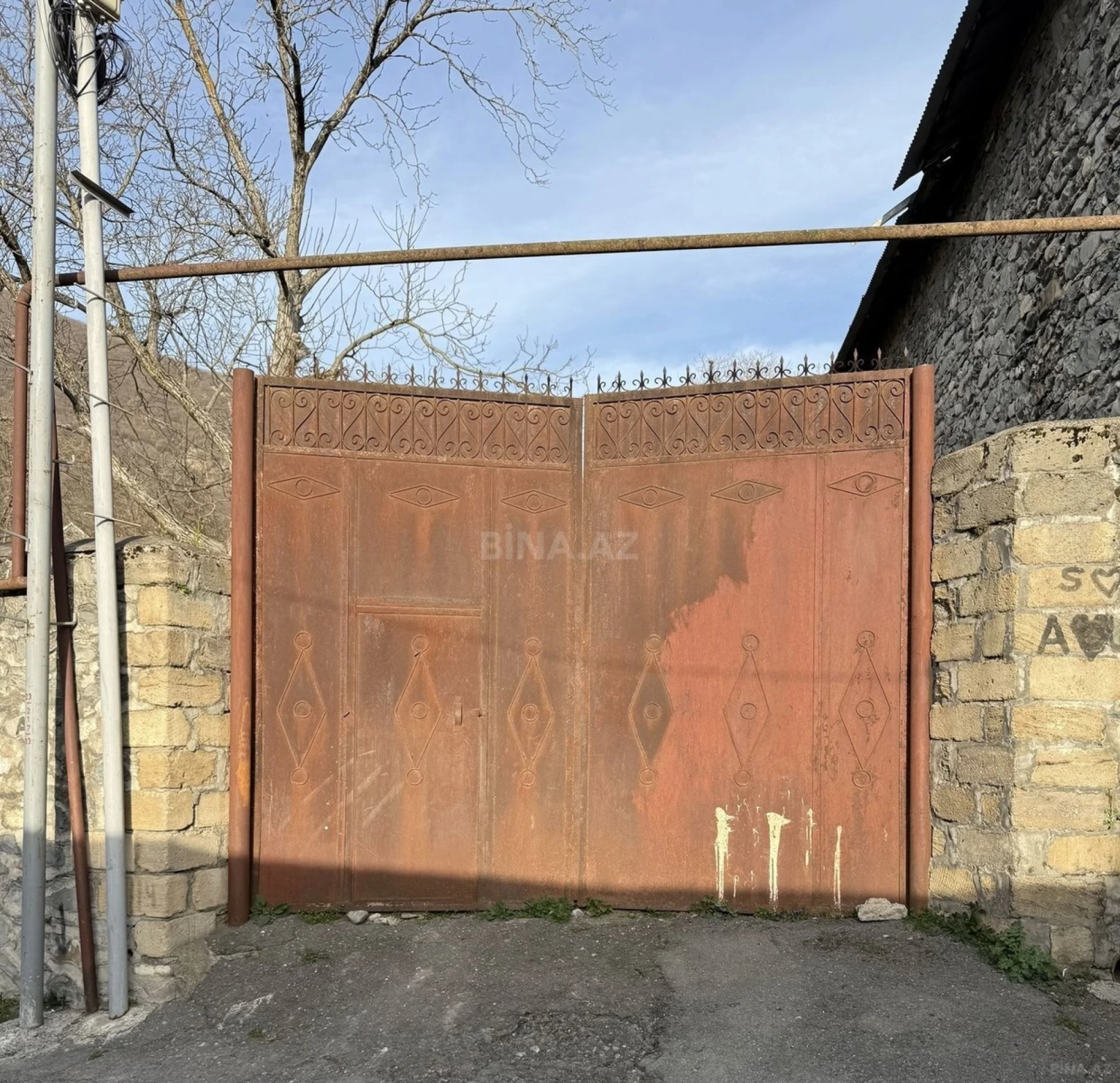 Satılır torpaq sahəsi 8 m²