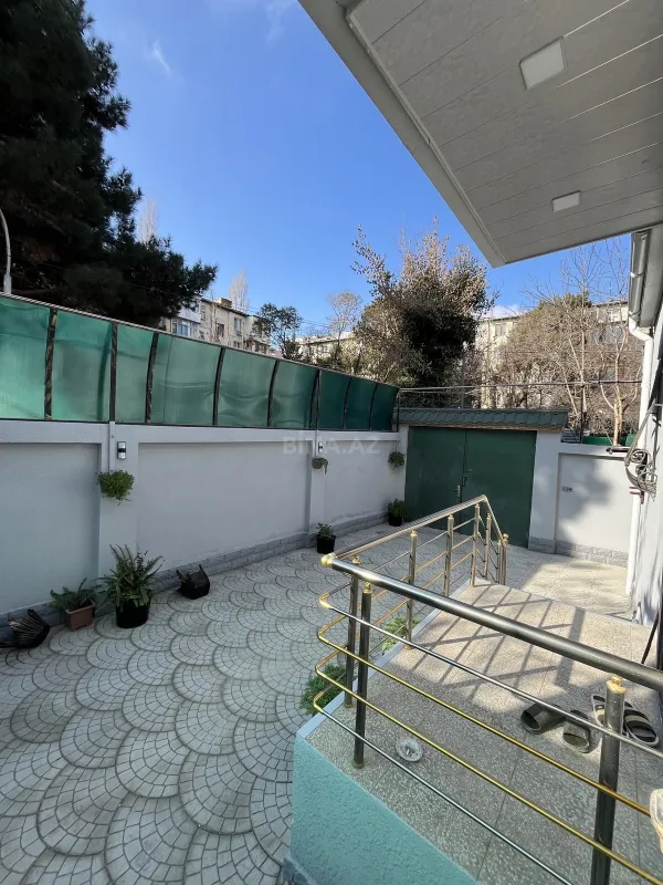 Satılır 4 otaqlı həyət evi 118 m²