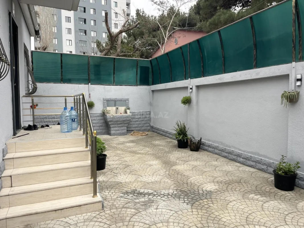 Satılır 4 otaqlı həyət evi 118 m²