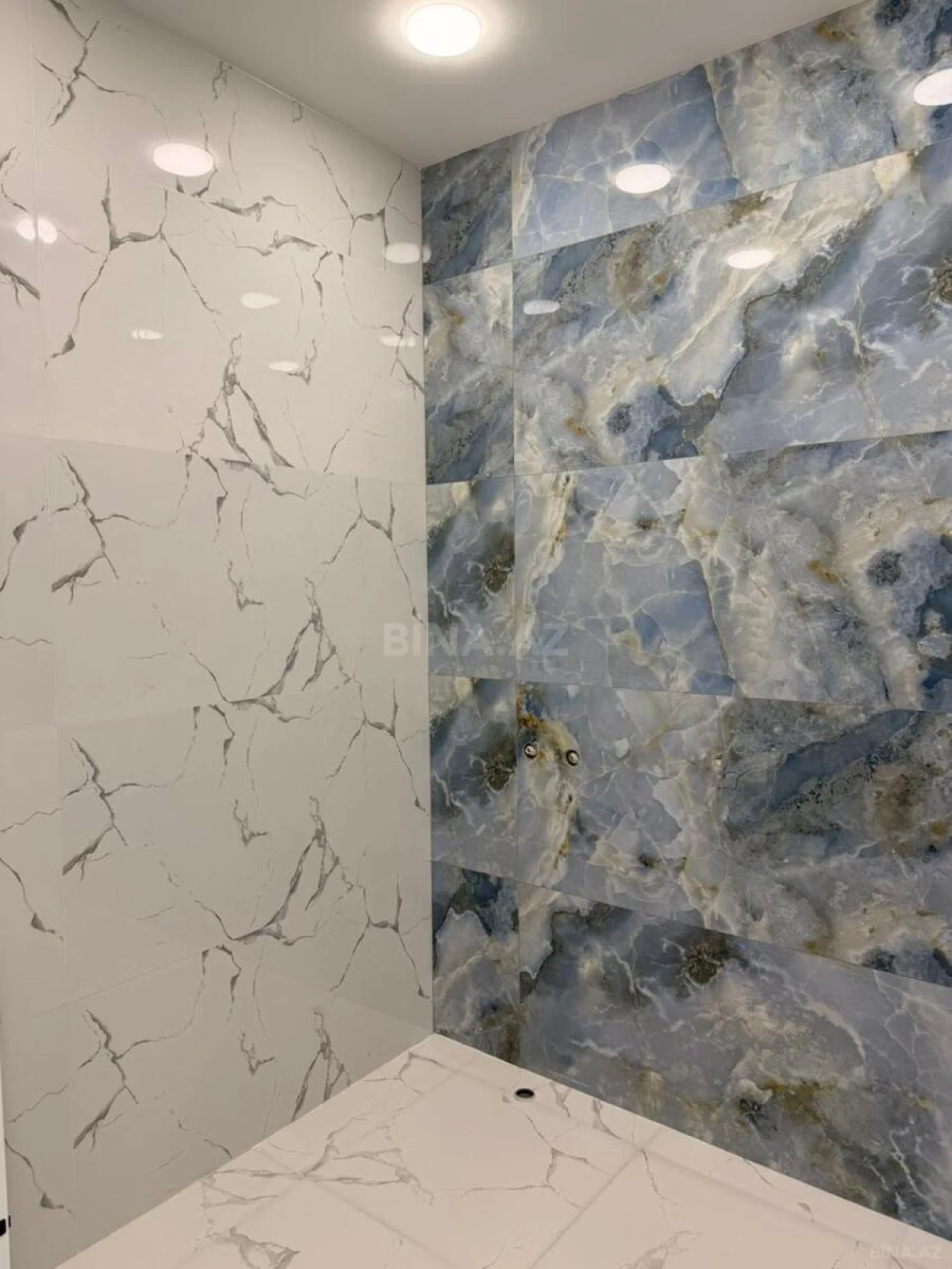 Satılır 4 otaqlı mənzil 170 m²