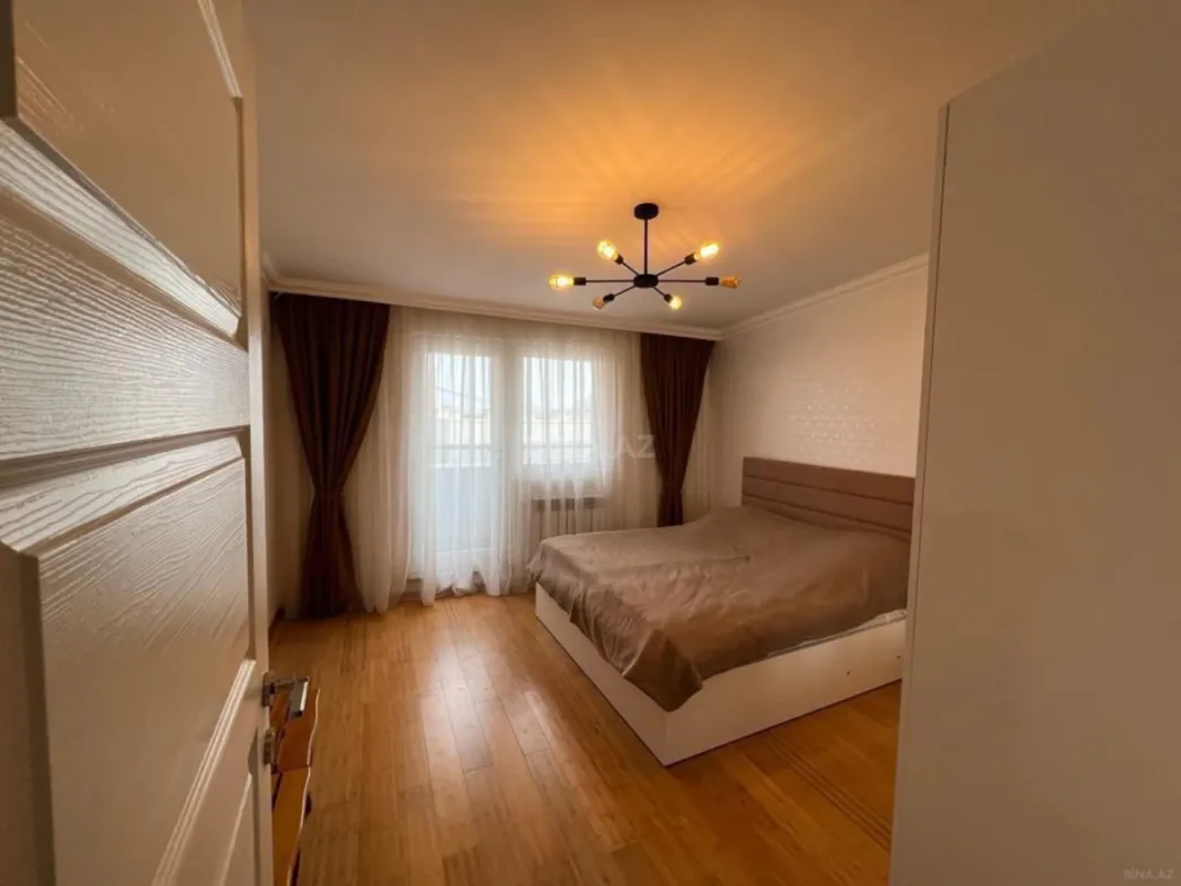 Kirayə verilir 2 otaqlı mənzil 60 m²