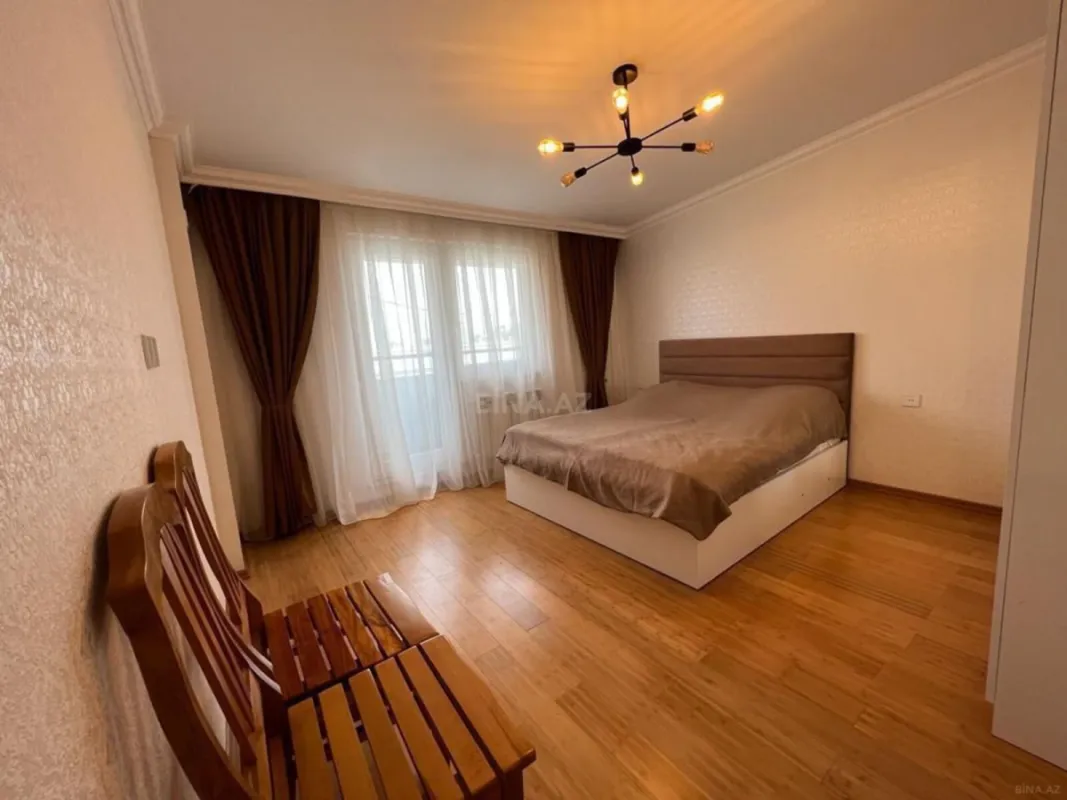 Kirayə verilir 2 otaqlı mənzil 60 m²