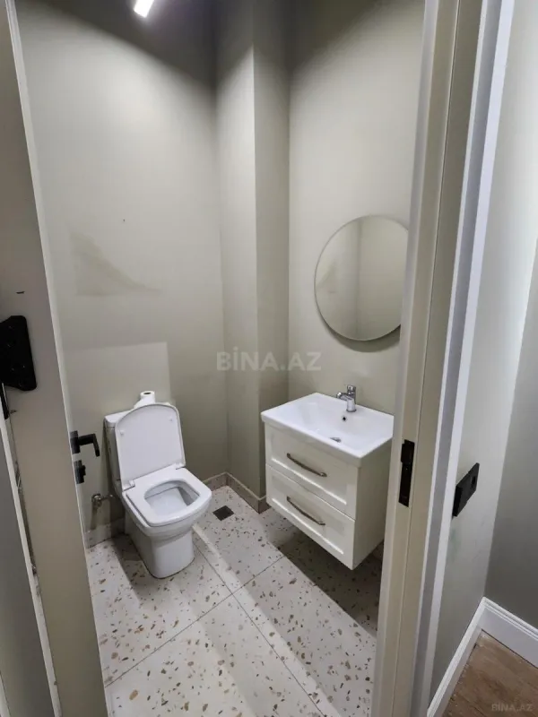 Kirayə verilir 2 otaqlı ofis 55 m²