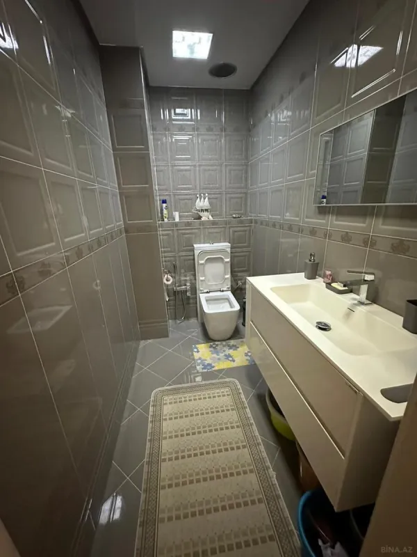 Kirayə verilir 2 otaqlı mənzil 100 m²