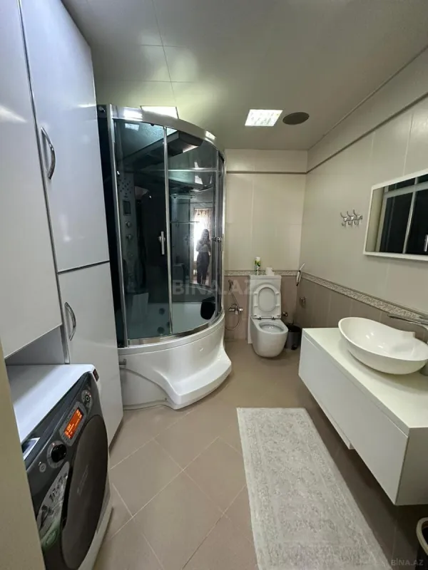 Kirayə verilir 2 otaqlı mənzil 100 m²