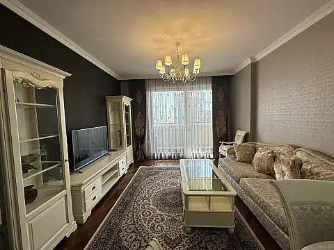 Kirayə verilir 2 otaqlı mənzil 100 m²