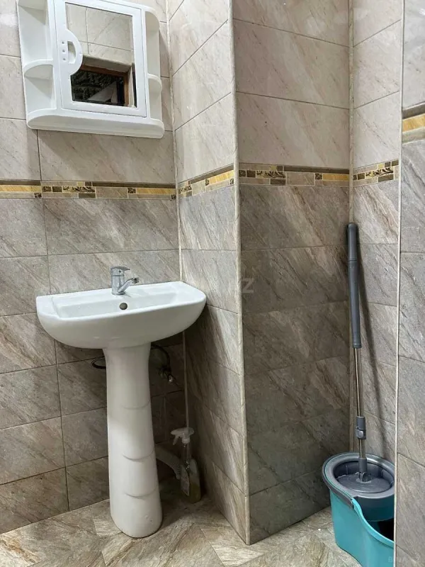 Kirayə verilir 2 otaqlı mənzil 61 m²