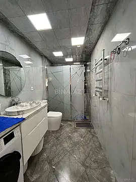 Satılır 3 otaqlı mənzil 98 m²