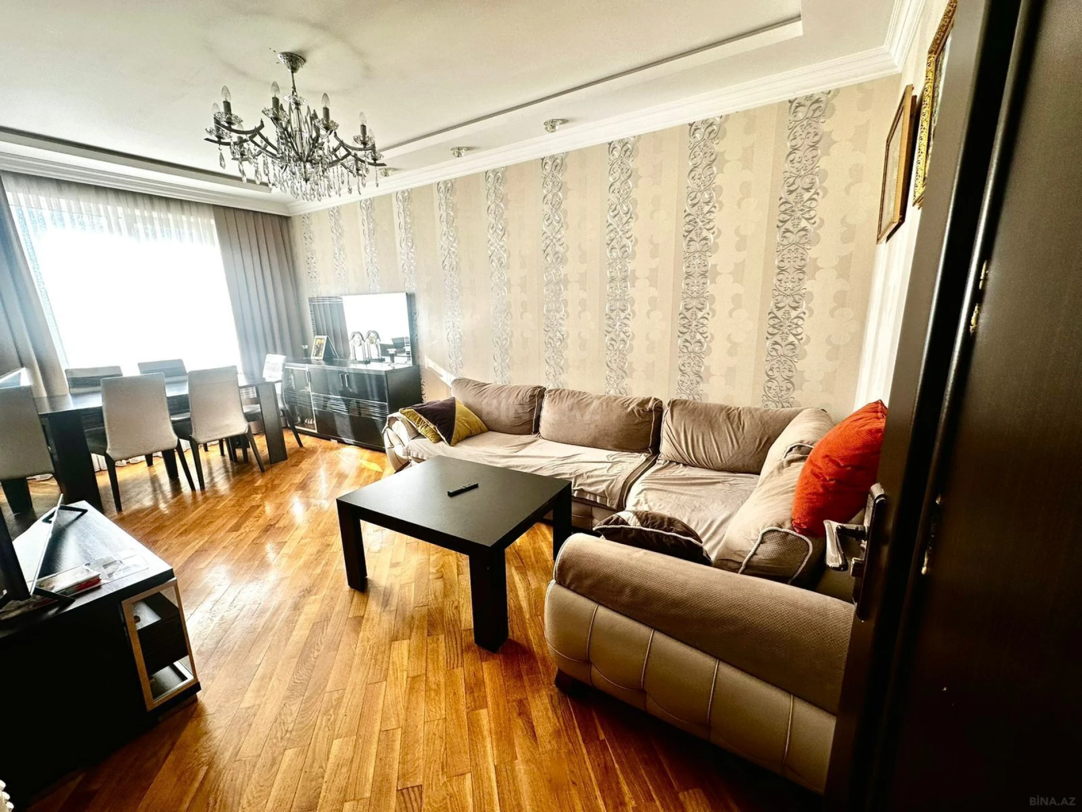 Satılır 3 otaqlı mənzil 85 m²