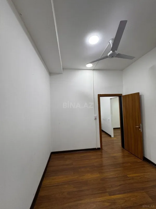 Kirayə verilir 2 otaqlı ofis 30 m²