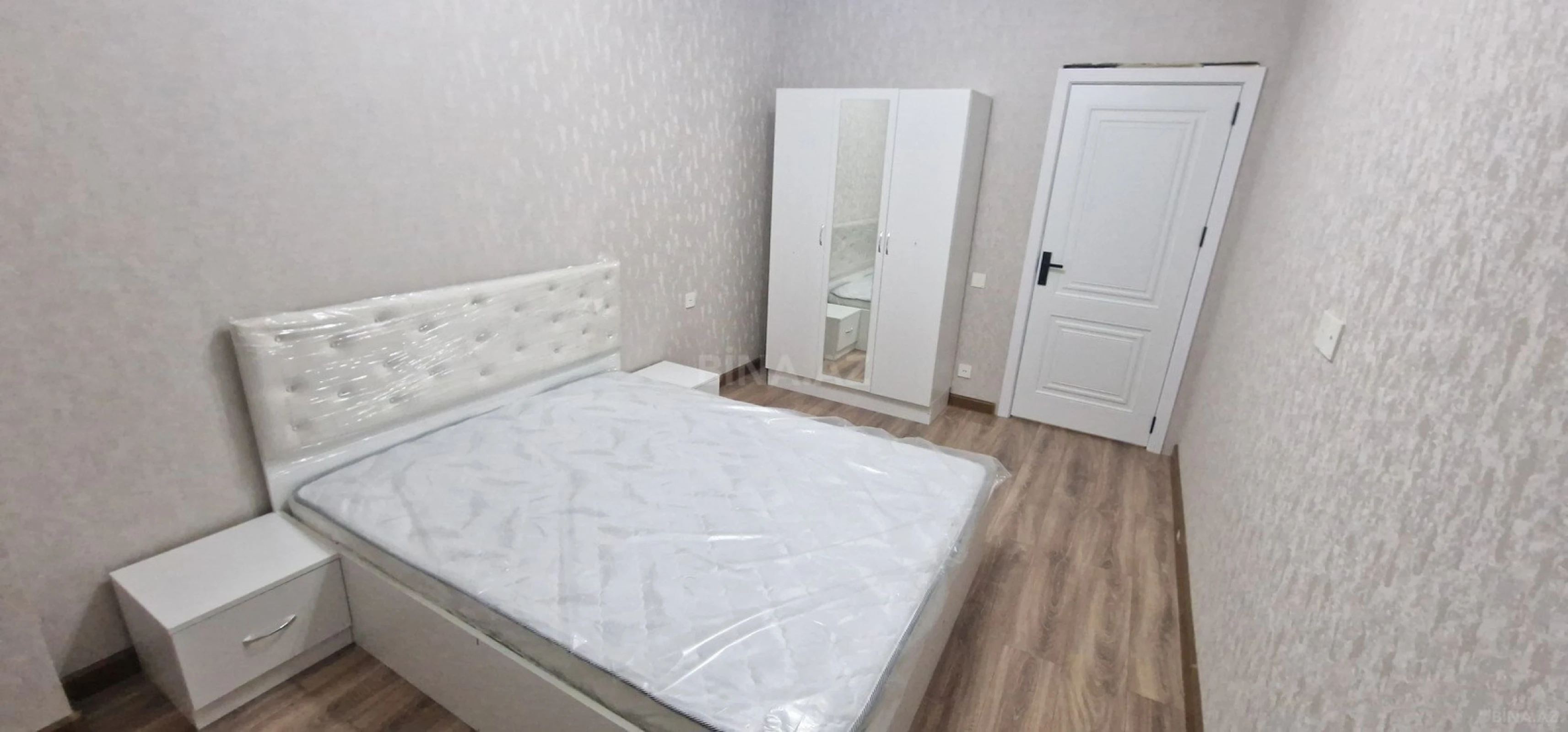 Kirayə verilir 2 otaqlı mənzil 65 m²