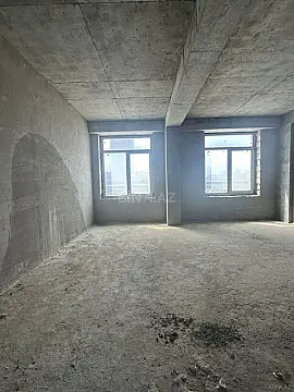 Satılır 3 otaqlı mənzil 130 m²