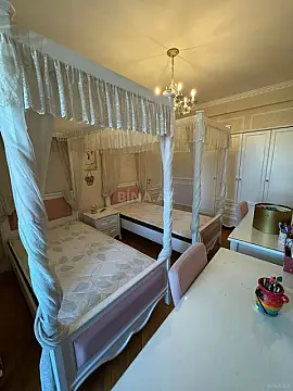 Satılır 3 otaqlı mənzil 127 m²