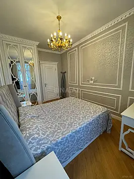 Satılır 3 otaqlı mənzil 127 m²