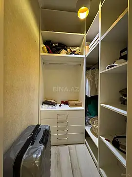 Satılır 3 otaqlı mənzil 127 m²