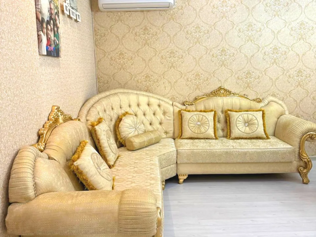 Satılır 5 otaqlı həyət evi 150 m²