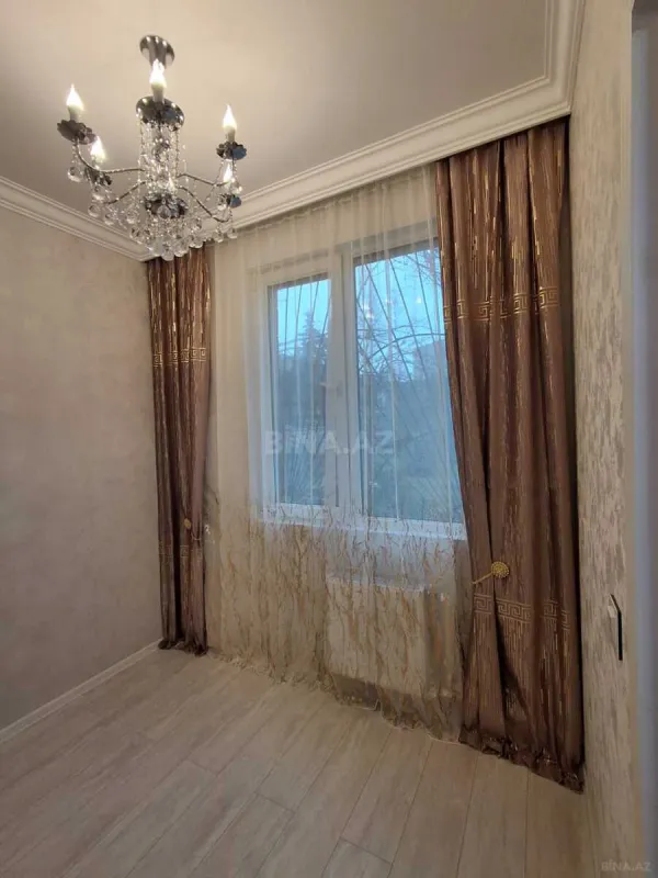 Satılır 1 otaqlı mənzil 33 m²