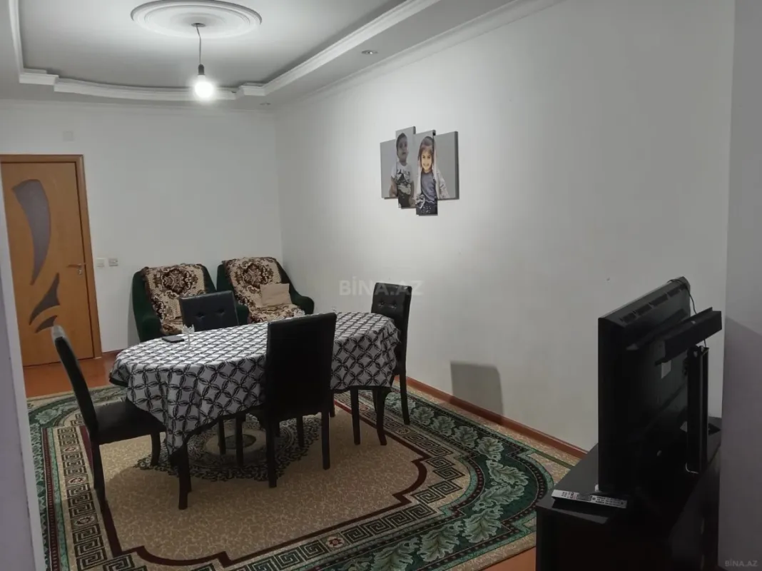 Kirayə verilir 2 otaqlı mənzil 70 m²